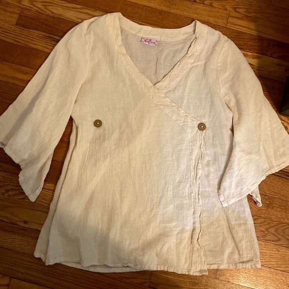 Gauzeway Tops - New Beautiful GAUZEWAY Ivory color Kimono Top Size 1 S-M